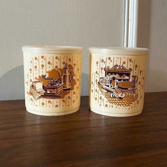 Vintage 70’s Plastic Container Crock Butter Tub with Lid Set of 2 Harvest Design - Picture 3 of 10